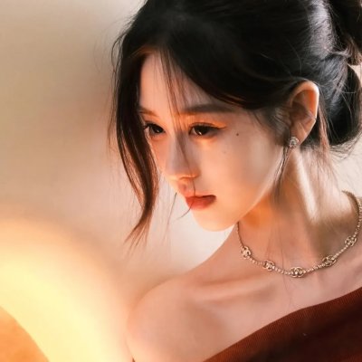 卡门和罗拉海报